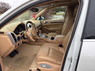 2013 Porsche Cayenne Base