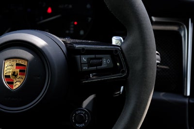 2023 Porsche Macan GTS