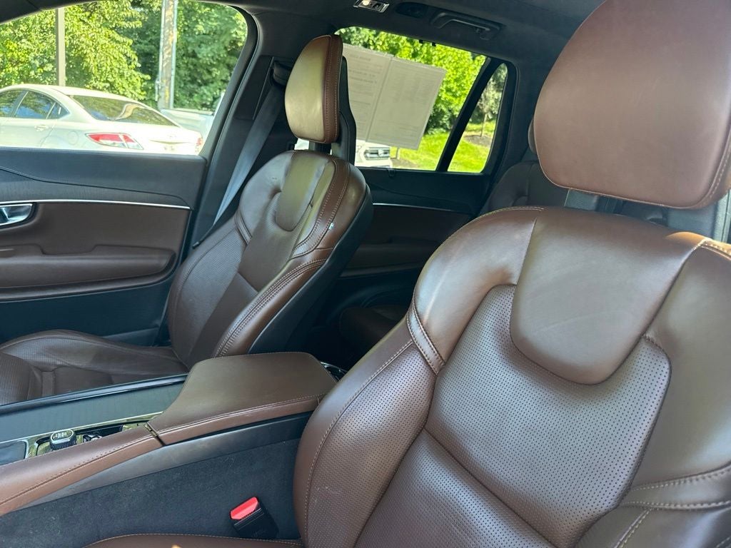 2021 Volvo XC90 T6 Inscription