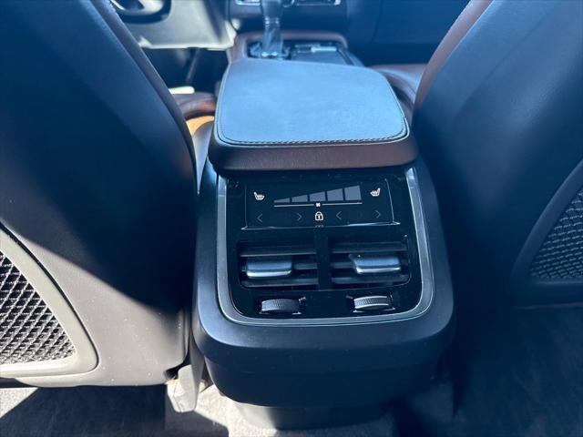 2021 Volvo XC90 T6 Inscription