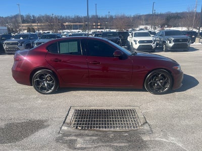 2018 Alfa Romeo Giulia Ti Sport